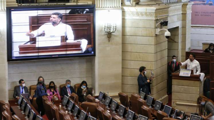 Para las elecciones del Senado quedaron inscritos 934 candidatos que componen 25 listas. / Foto: Colprensa