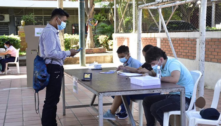 Quienes tengan entre 14 y 17 años podrán ejercer su derecho al voto con la tarjeta de identidad.