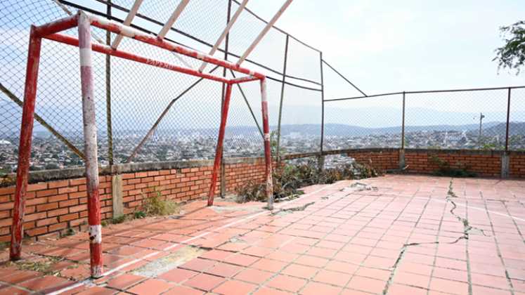  Cancha de la Virgen de Fátima, ubicada en la calle 8 con avenida 24 del barrio San Miguel.