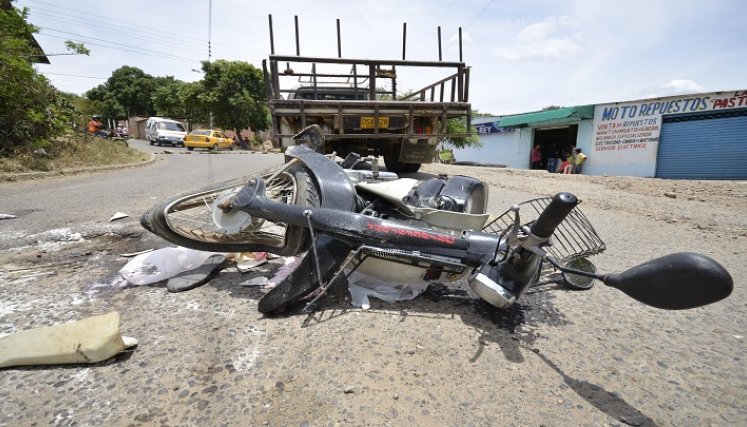 La Asociación Colombiana de Salud Pública lanzó un S.O.S. por la seguridad vial en Colombia, haciendo un llamado a reforzar los operativos de control en las vías . /Foto: Archivo / La Opinión 