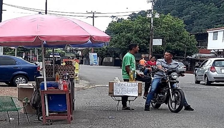 Cada día crece el mercado negro de los combustibles. / Foto: Cortesía / La Opinión 