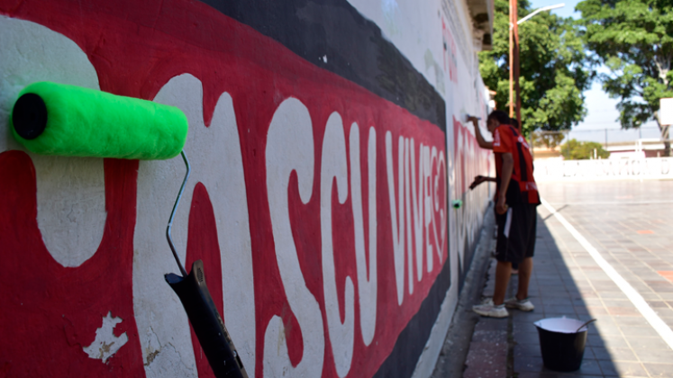 Con murales y limpieza se embelleció el lugar.