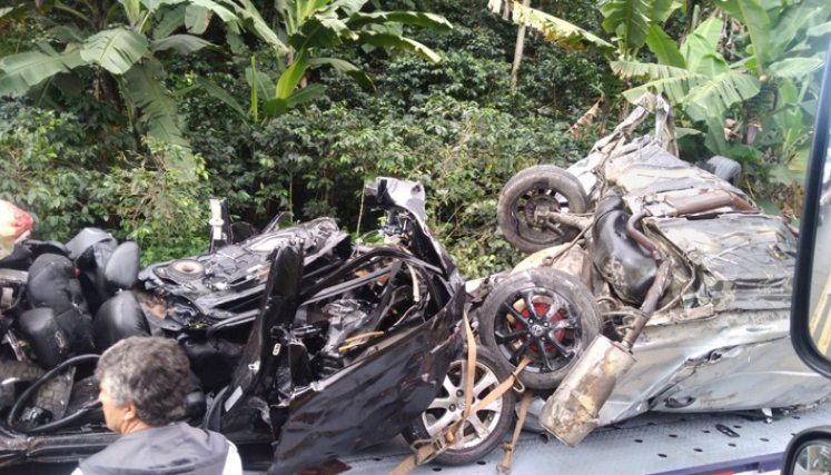 Así quedaron los vehículos implicados en el fatal accidente en el túnel de La Línea