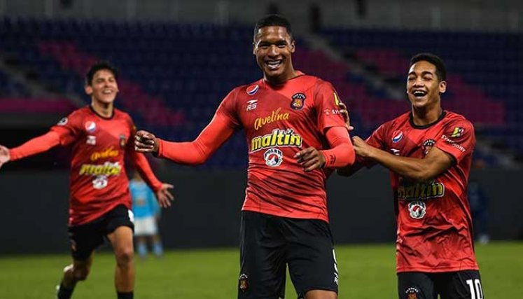 Caracas FC uno de los clubes referentes del fútbol venezolano.