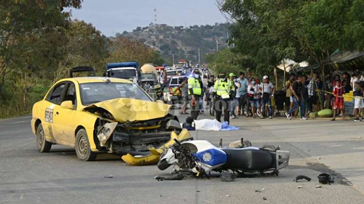 Accidente de tránsito en el Anillo Vial Occidental.