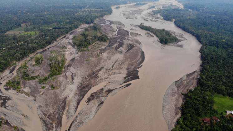 Fuga de petróleo vertió 6.300 barriles en Amazonia ecuatoriana./Foto: AFP