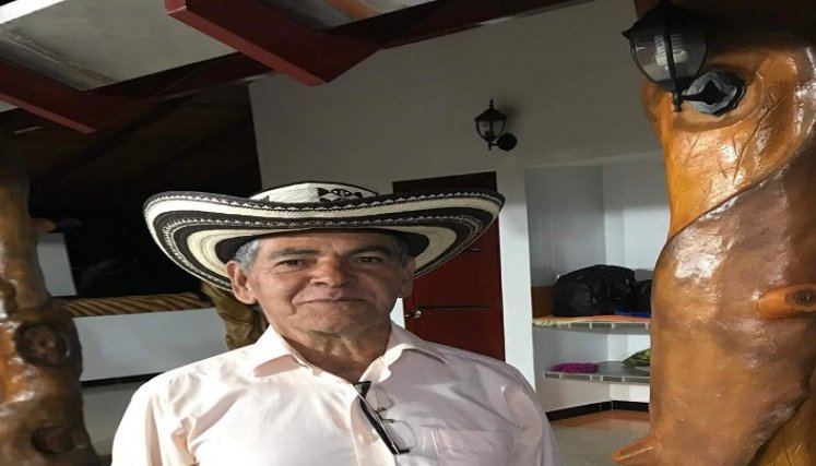 El avicultor ha estado en cautiverio durante toda la pandemia.