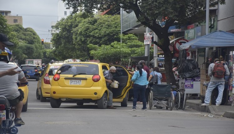 Crean ruta para combatir el transporte informal en Cúcuta y su área metropolitana La meta para el 2030 es reducir en un 40%, la prestación ilegal e informal del servicio de transporte. / Foto: Pablo Castillo / La Opinión