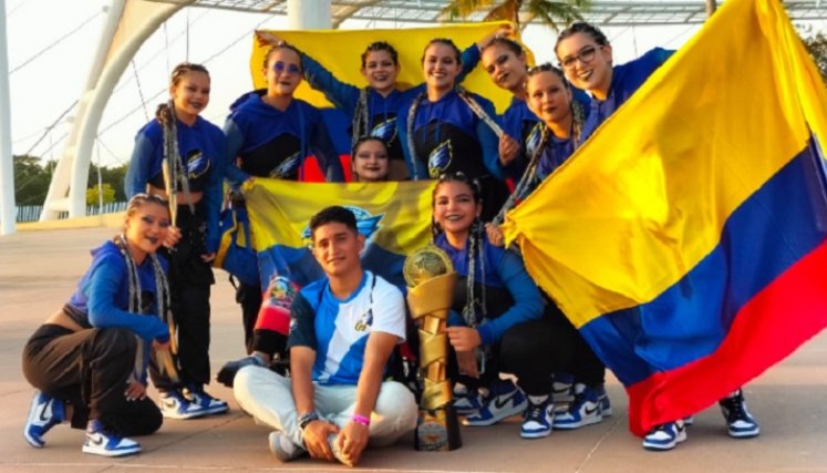 Porristas cucuteñas, campeonas en México