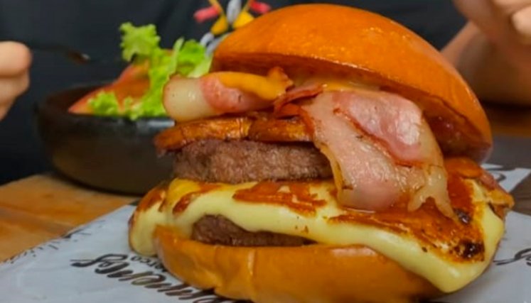 Hamburguesa de Guerreros. Hamburguesa de Guerreros.