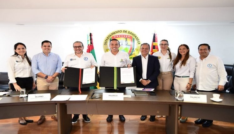 Páramos serán la gran meta de la RAP El Gran Santander Los gobernadores de Norte de Santander, Silvano Serrano, y de Santander, Mauricio Aguilar, protocolizaron la aprobación de los estatutos de la RAP / Foto Cortesía