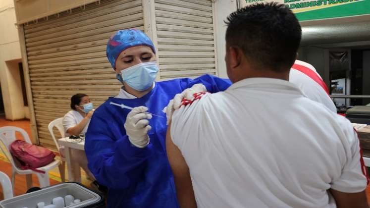 Debido a los efectos de la ola invernal los cuadros gripales aumentan en el municipio de Ocaña. El hospital refuerza el Centro Transitorio Respiratorio para atender a los pacientes.