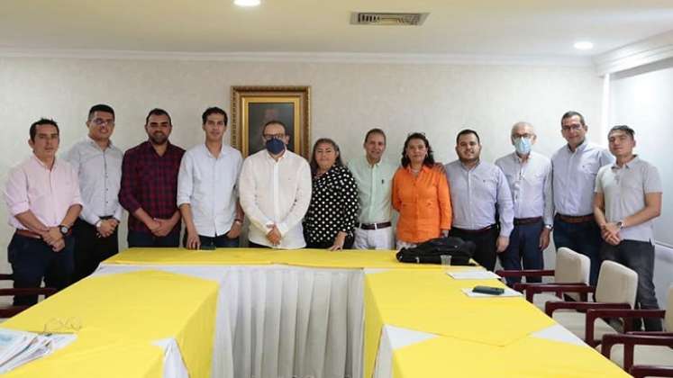 El comité de empalme del Pacto Histórico en Norte de Santander se reunió ayer con el gobernador Silvano Serrano, el alcalde Jairo Yáñez y otros mandatarios. / Foto cortesía