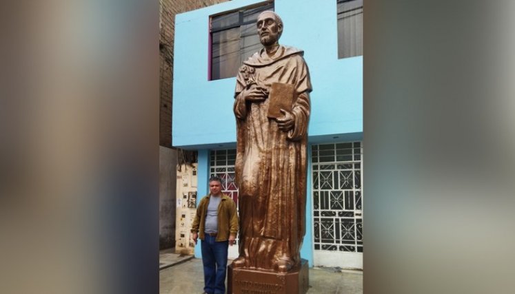 Reyes, un escultor de Chinácota que hace historia en Perú