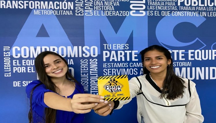 Mascotas se movilizarán de forma segura en el transporte público EQUIPO JURIDICO DEL AMC. / Foto: Cortesía / La Opinión