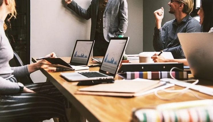 BBVA en Colombia y el CESA abren convocatoria de talleres gratuitos para pequeños empresarios 