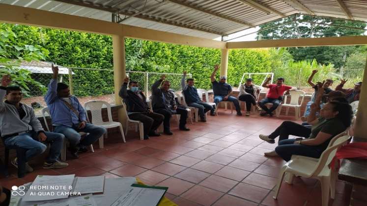 Una polémica como para alquilar balcones se ha suscitado en Ocaña durante la escogencia del nuevo presidente de la Asociación de Juntas de Acción Comunal. El proceso será impugnado ante instancias superiores. / Fotos: Cortesía / La Opinión 