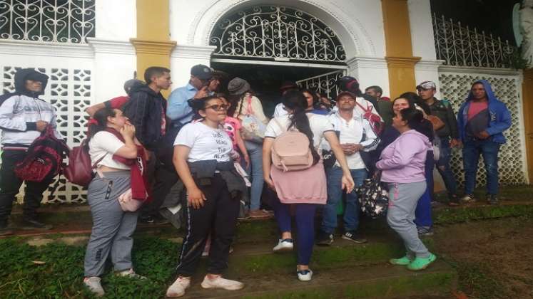 Muchos de los peregrinos suben a la ermita a expresar las voces de agradecimientos por los favores recibidos. / Foto: Cortesía / La Opinión 