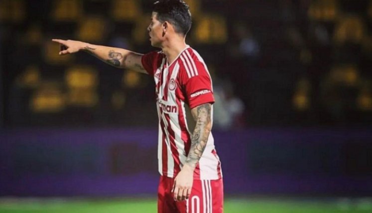James Rodríguez ya jugó su primer partido con el Olympiacos.