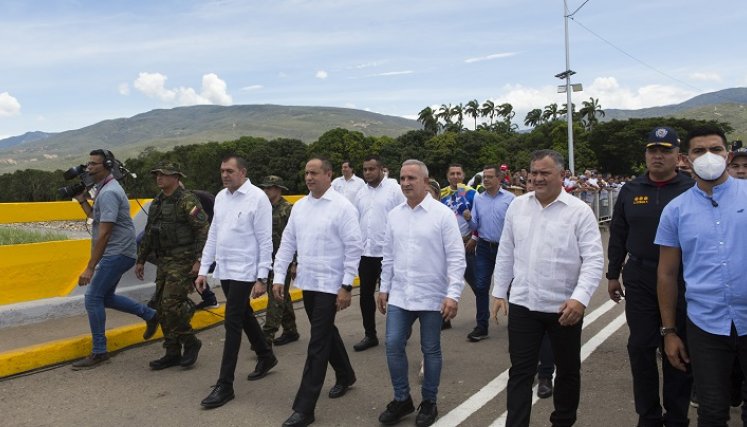 Este 26 de septiembre se dio oficialmente la reapertura de la frontera con Venezuela para el comercio./Foto Presidencia