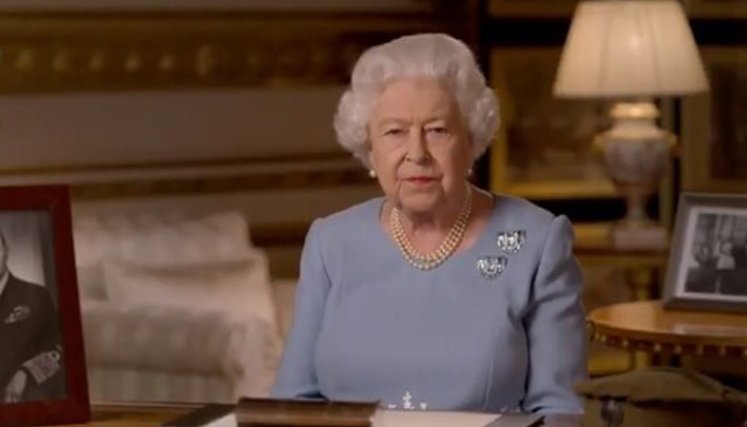 ¿De cuánto es la fortuna estimada de la reina Isabel II?