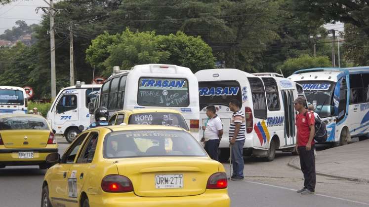 Empresas proponer crear cuerpo de agentes de transporte