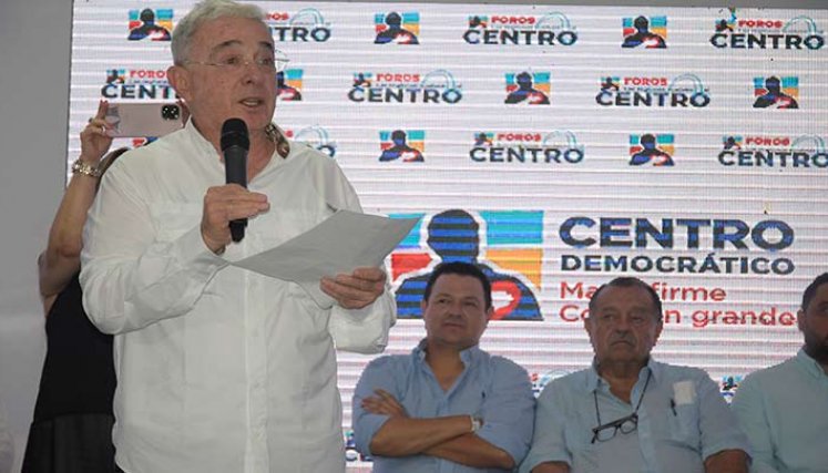 Expresidente  Álvaro Uribe Vélez,  durante su intervención en el foro Las regiones vuelven al Centro/Pablo Castillo