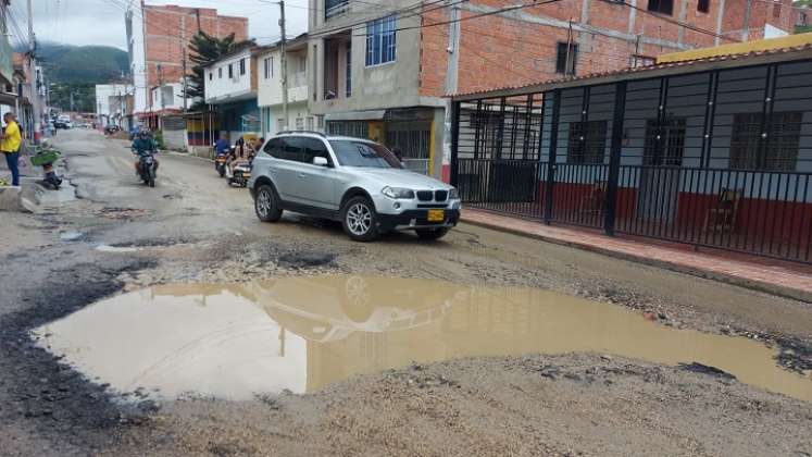 Luego de una larga espera se observa una luz en la recuperación del anillo vial de Ocaña. Los recursos se quedan cortos ante la magnitud del problema.