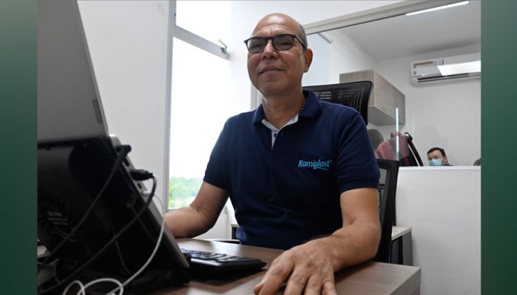 Edgar Rivera, coordinador comercial  de  Industria Kamiplast