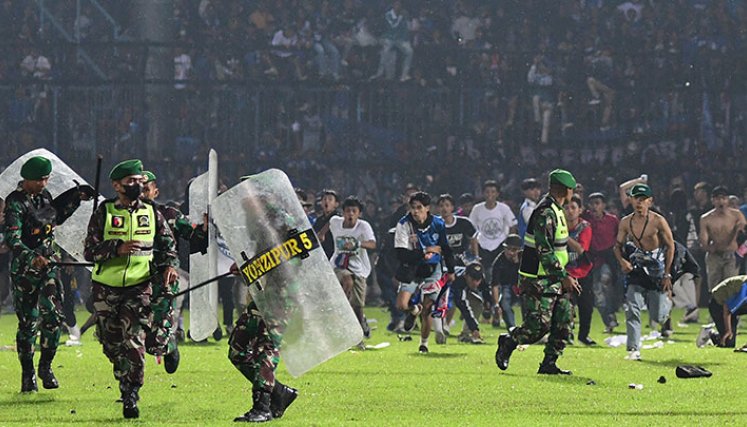 Policía de Indonesia. 