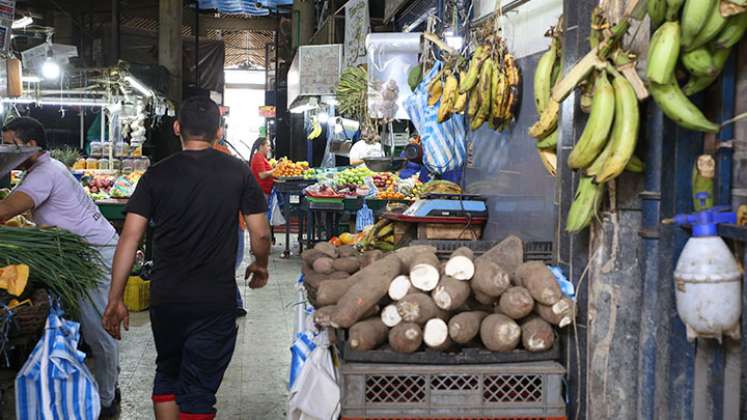 La canasta básica familiar, según el informe del DANE entregado en septiembre, registró una variación en el Índice de Precios al Consumidor (IPC) de 11,44% en el último año. / Foto: Archivo