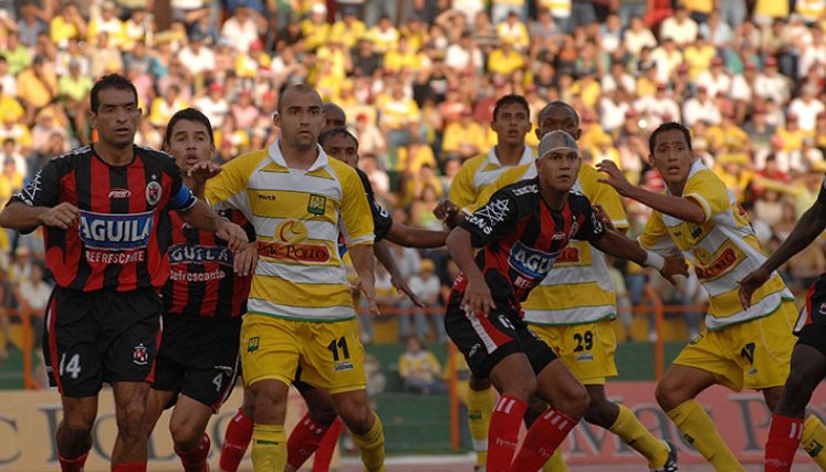 Braynner García en el Atlético Bucaramanga. 