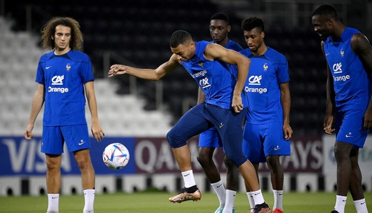 La selección francesa comandada por Kylian Mbappé, espera comenzar triunfante ante Australia.