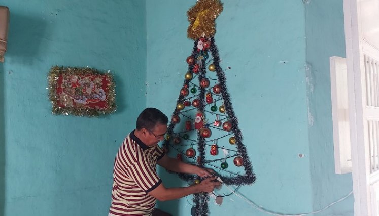 Una campaña para evitar el uso del musgo en las decoraciones navideñas adelantan las autoridades ambientales en Ocaña. / Foto: Cortesía / La Opinión