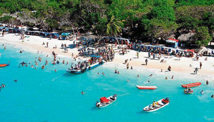Playa Blanca en Cartagena.