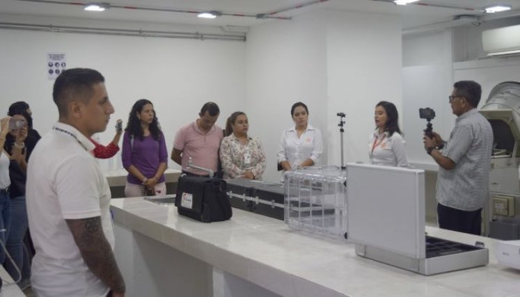 Sena pone en servicio moderno laboratorio para medir aire y ruido./Foto cortesía