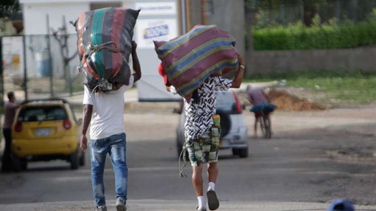 Sigue el paso de mercancías por las trochas. / Foto: Jorge Iván Gutiérrez