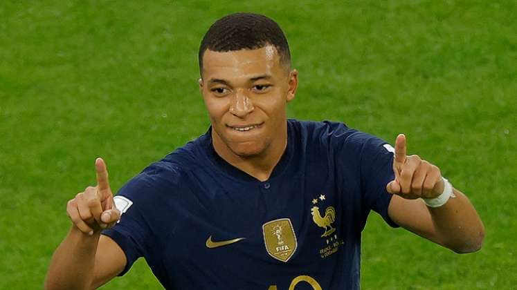 El francés Kylian Mbappé sueña con el trofeo de mejor jugador y goleador del Mundial. 