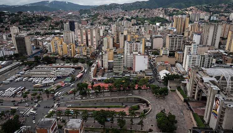 Movilizarse, en Caracas, en buseta cuesta US$1,56. / Foto Archivo