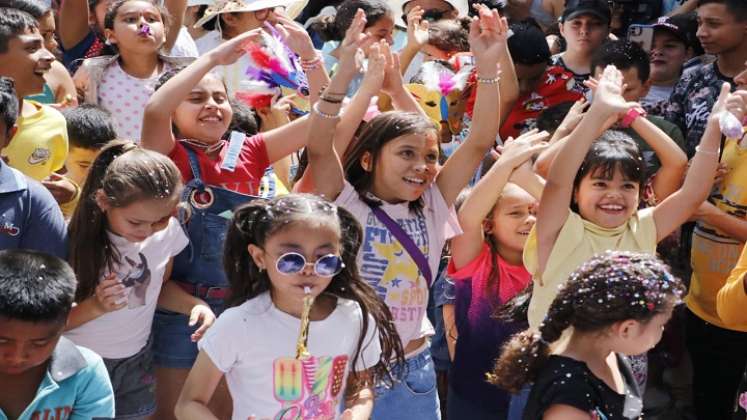 Con distintos actos artísticos y culturales culminan las fiestas de carnestolendas en el municipio de Ocaña.