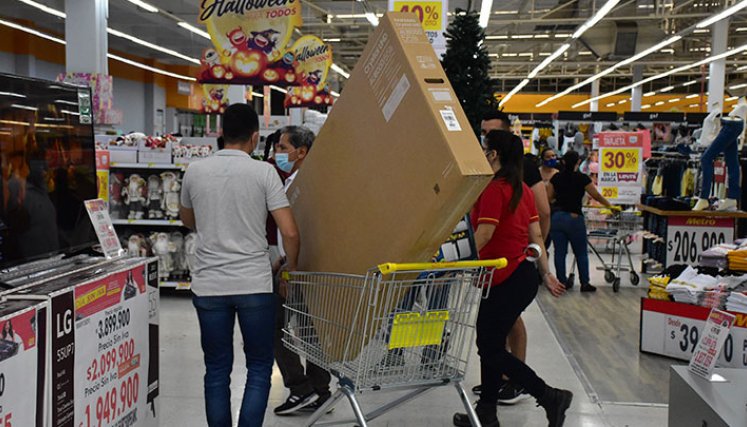 Hicieron falta los Días sin IVA para impulsar el comercio. / Foto Archivo