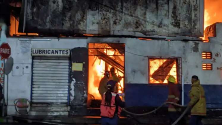 Incendio en una cauchera de San Antonio deja una persona lesionada