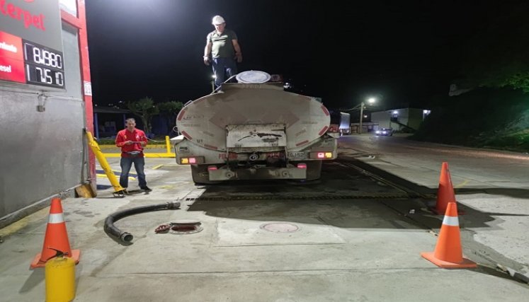 Cansados de los atentados terroristas en la carretera Ocaña-Cúcuta se muestran los distribuidores de combustibles de la zona del Catatumbo.