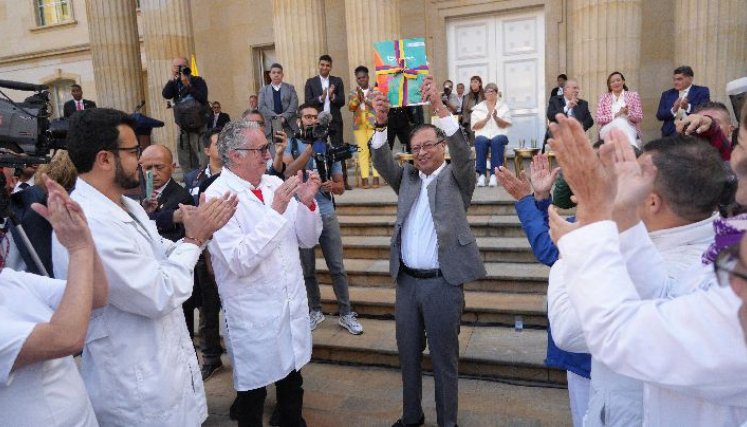 El presidente Gustavo Petro presentó finalmente la reforma a la salud en el Congreso./Foto Presidencia