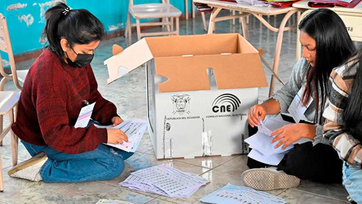 Votaciones en Ecuador. 