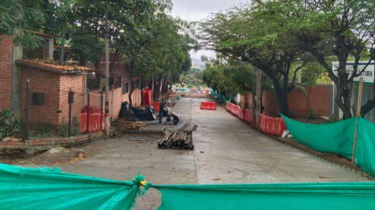 Siguen los retrasos en la obra vial de San Mateo