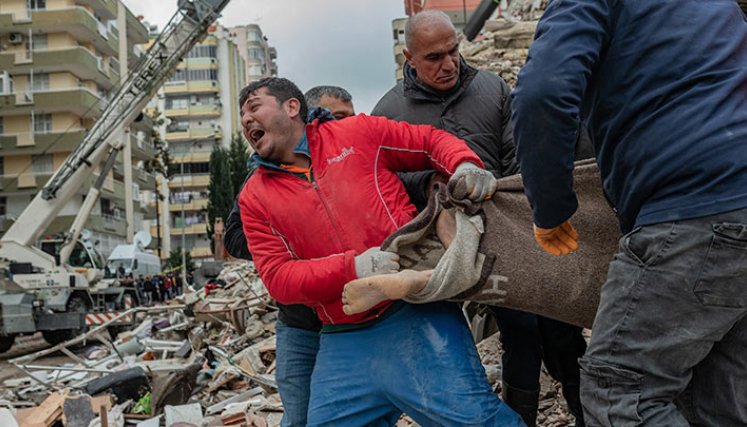 Un poderoso sismo causa más de 2.600 muertos en Turquía y Siria./Foto: AFP