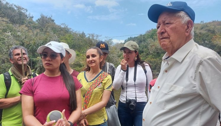 Una labor altruista desarrolla Moisés Quintero Gómez en la provincia de Ocaña y zona del Catatumbo por los programas agroecológicos a través del café. / Fotos: Javier Sarabia 