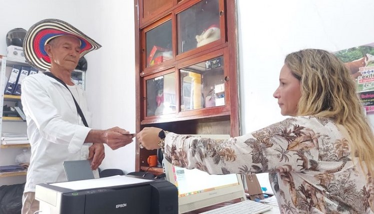 Las bases de datos son fundamentales para poder acceder a los programas sociales./ Foto: Cortesía / La Opinión.