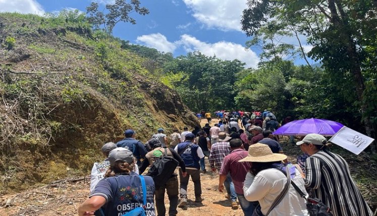 Temen desplazamiento forzado por combates en el Catatumbo Temor existe en la zona del Catatumbo por los cruentos enfrentamientos de los últimos días.